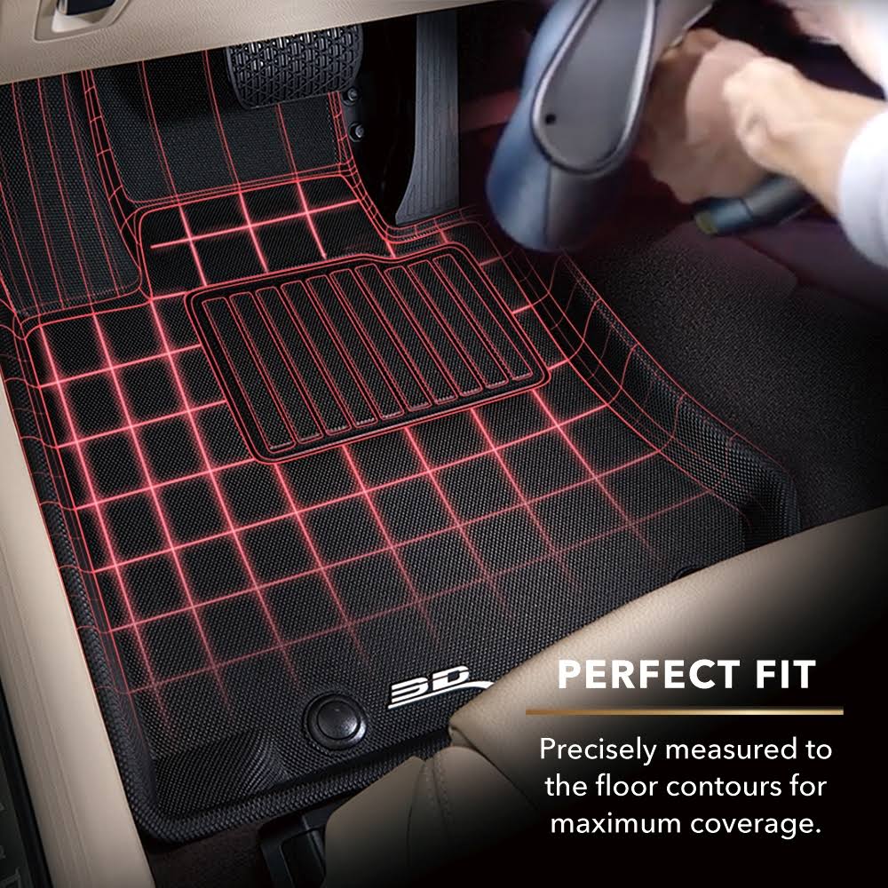 Black Cargo Liner D148