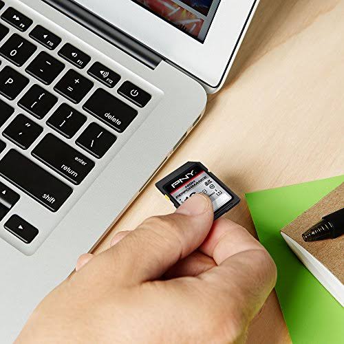16GB Class 10 SDHC Flash Card M615512
