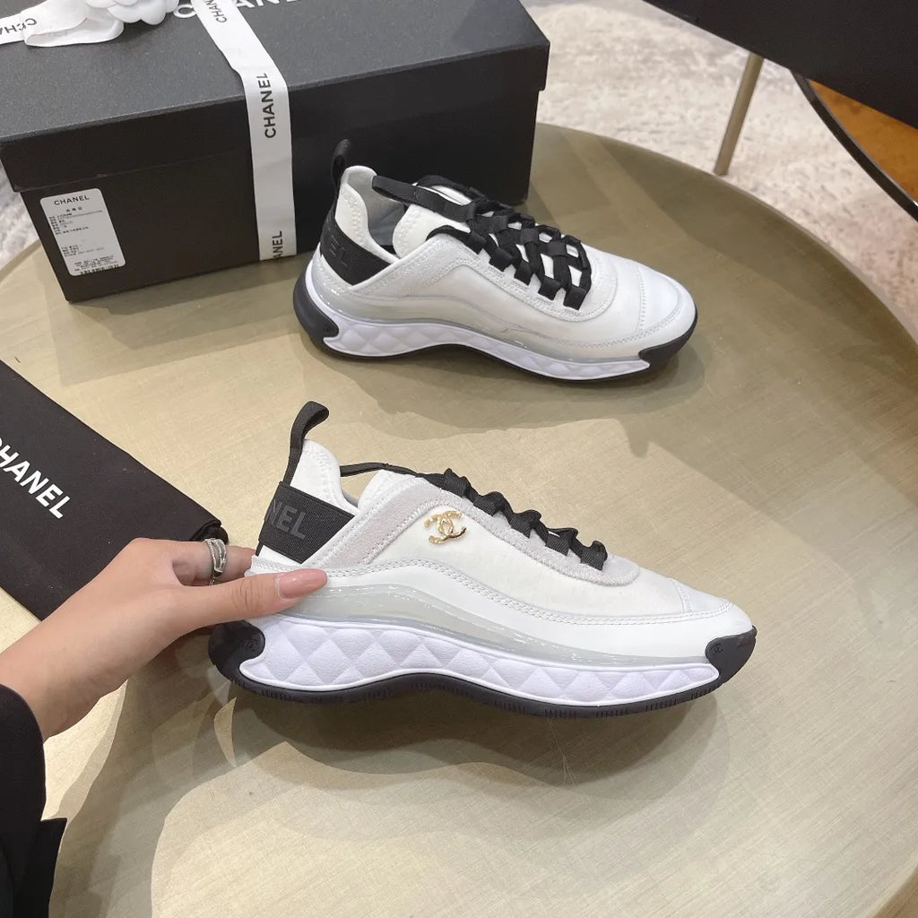 Beige Sneakers T385