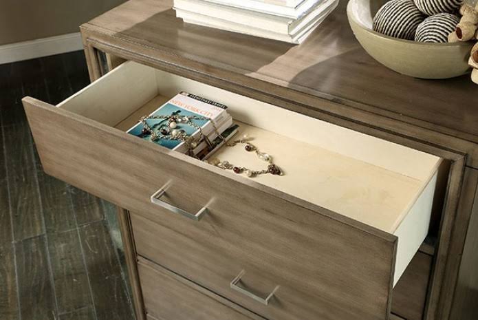 Queen Bed P3704