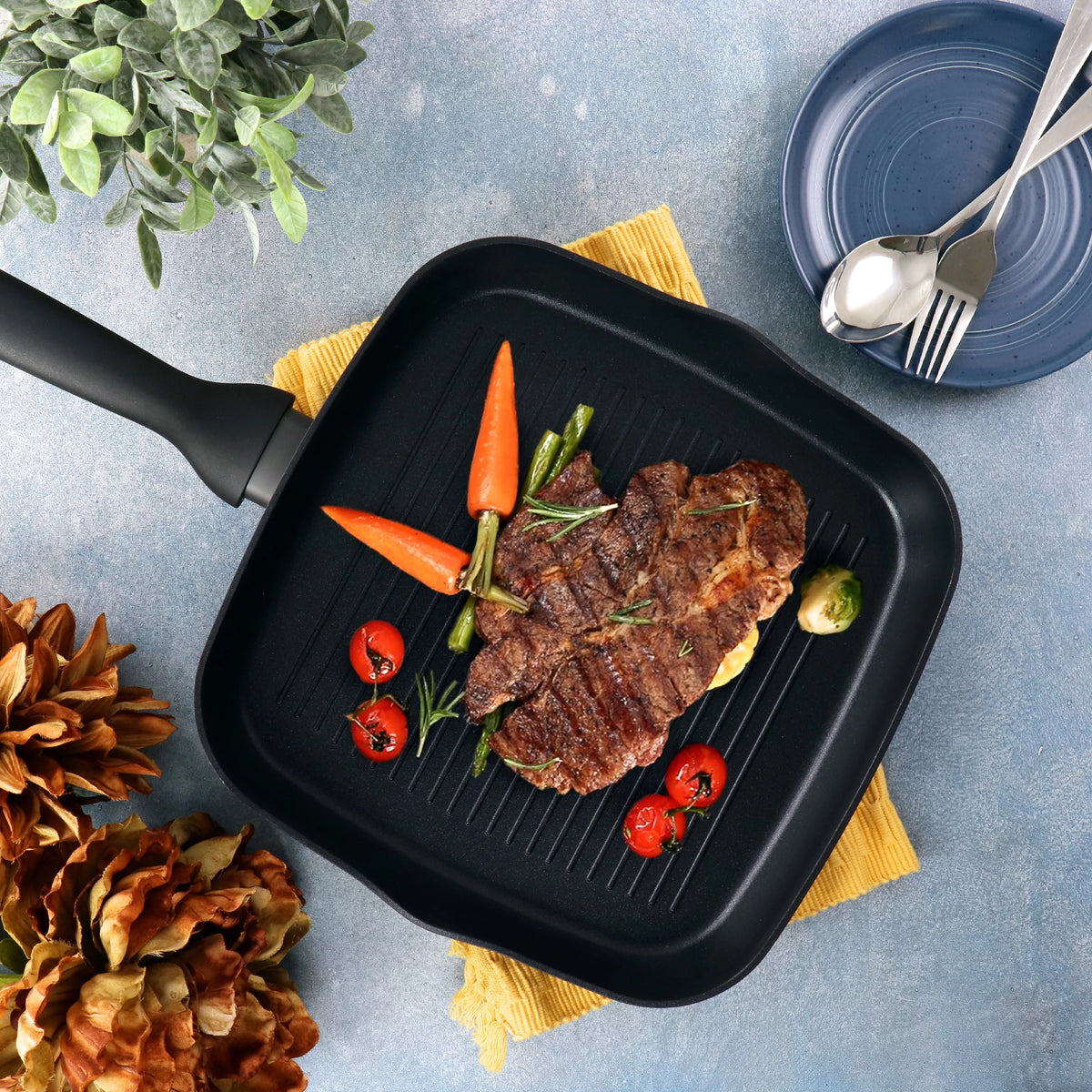 11 inch Aluminum Nonstick Square Grill Pan I943162