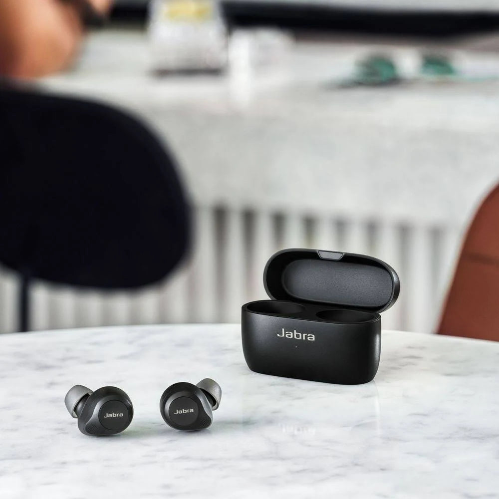 Black True Wireless Noise Cancelling Earbuds T6649