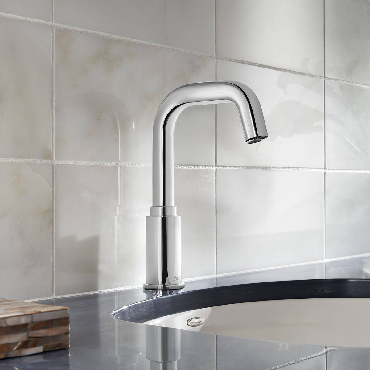 Touchless Bathroom Faucet D44212