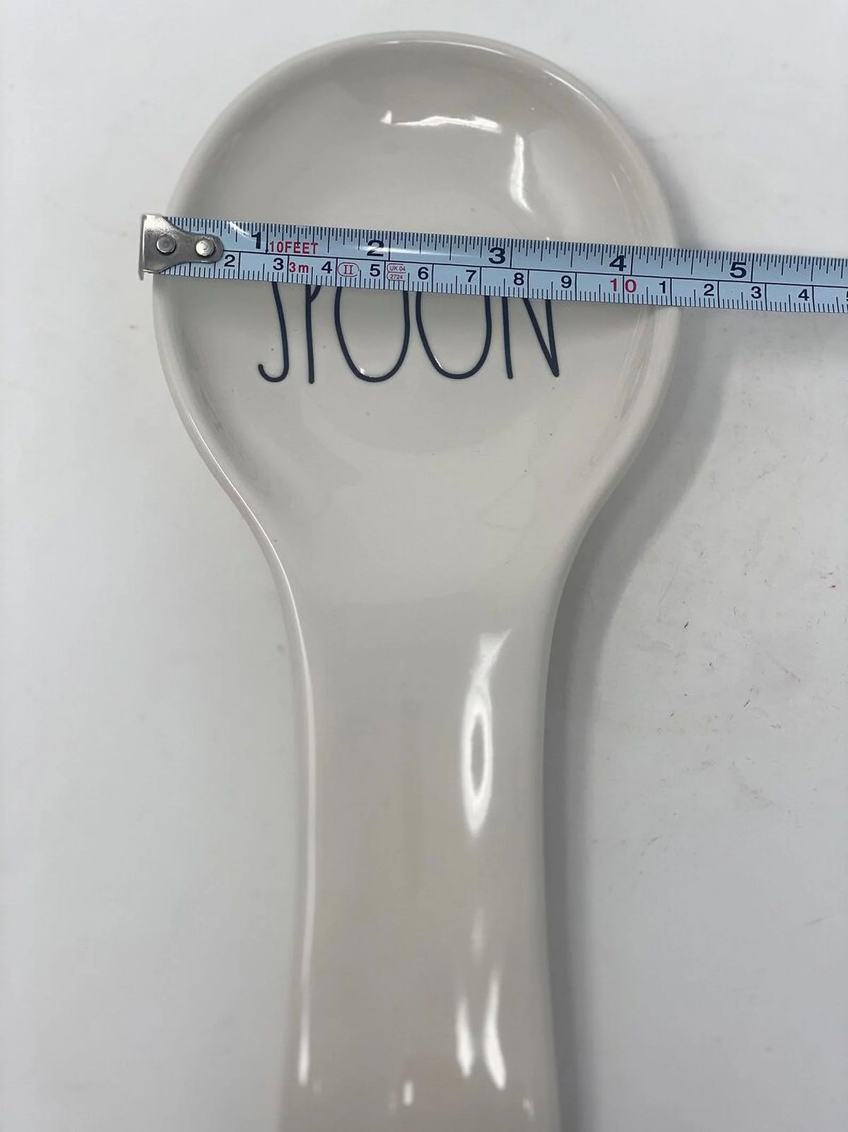 Ivory Ceramic Spoon Rest M47146
