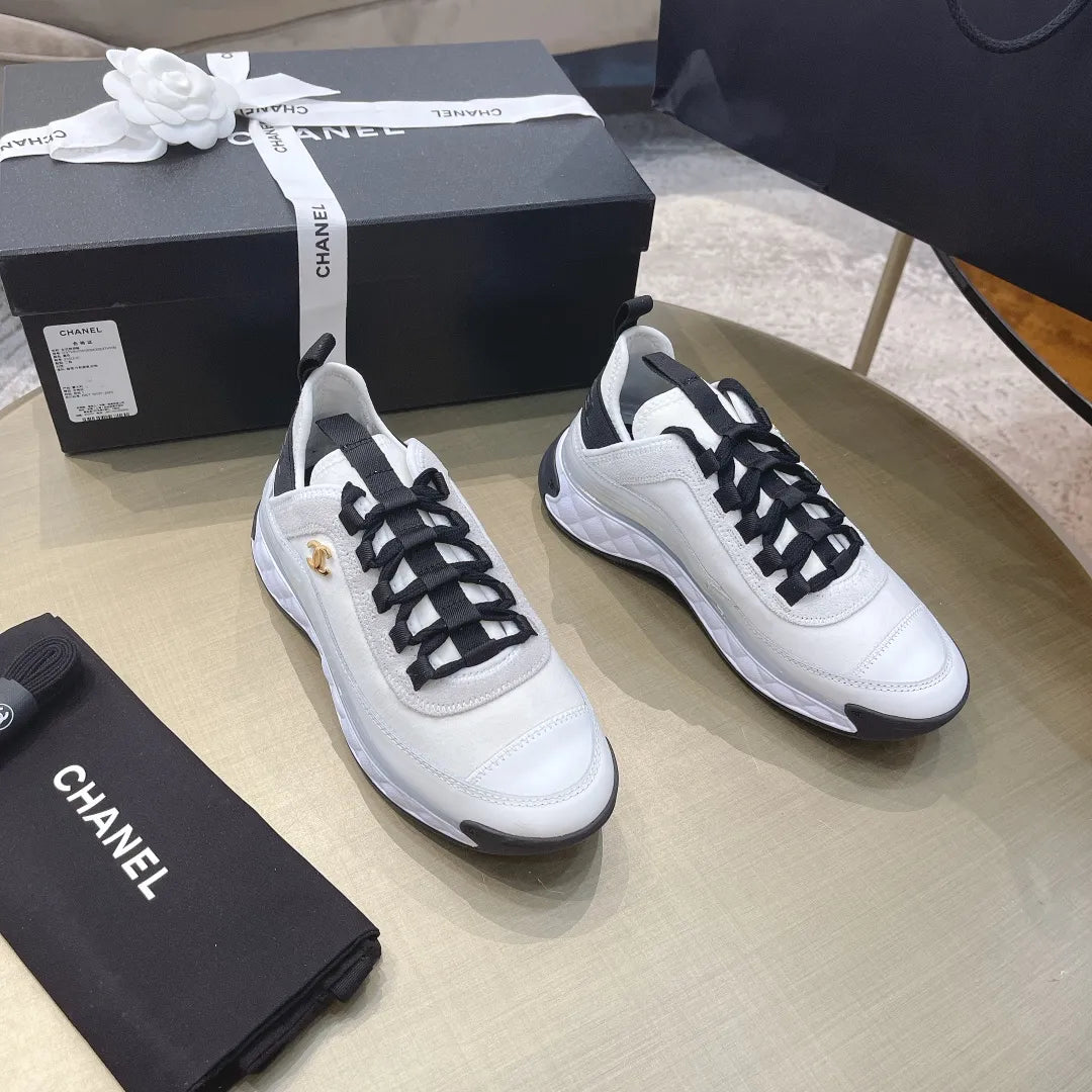Beige Sneakers T385